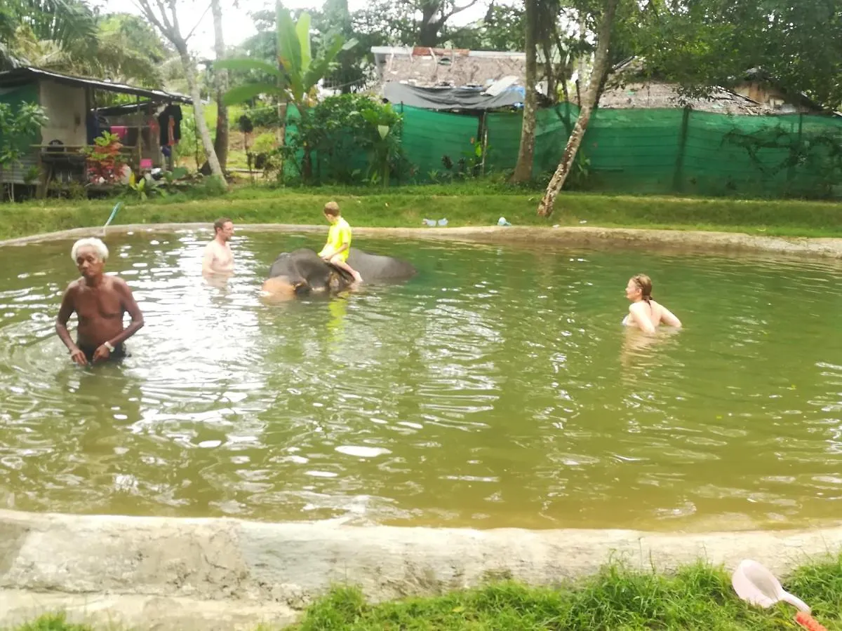 Mea-Pon Hostel Khao Lak 0*,  Thailand