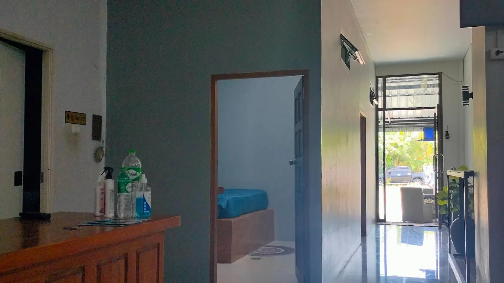 Mae Pon Hostel Καο Λακ